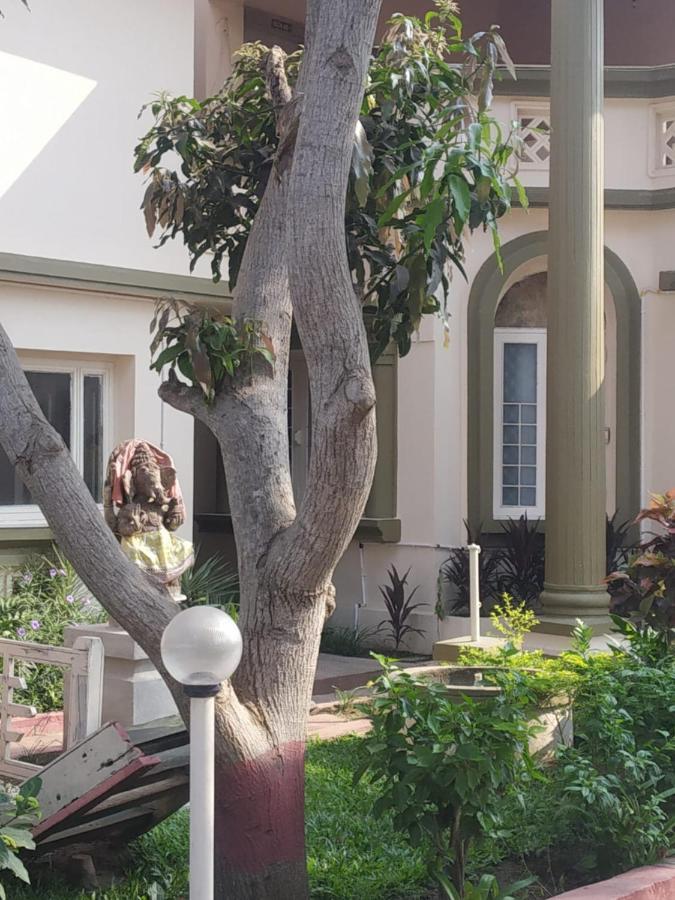Chandan Resort ปูรี ภายนอก รูปภาพ